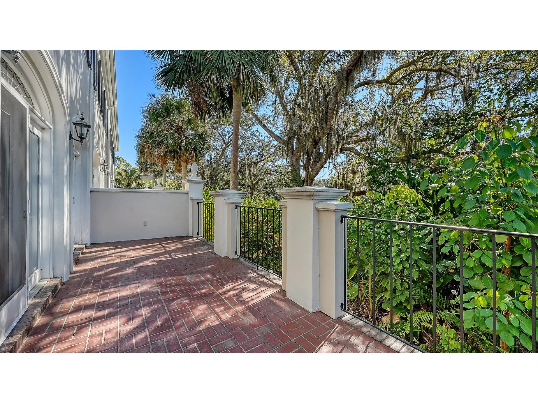 57 Bishops Court Road #121 Osprey FL 34229 A4680582 image42