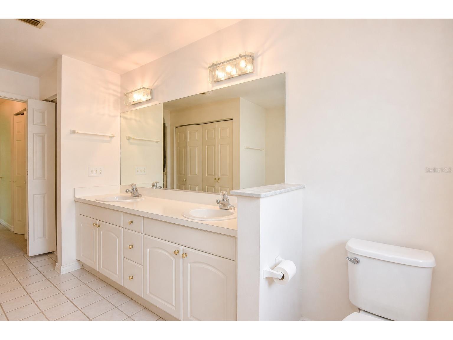 57 Foxhall Lane Palm Coast FL 32137 A4692851 image16