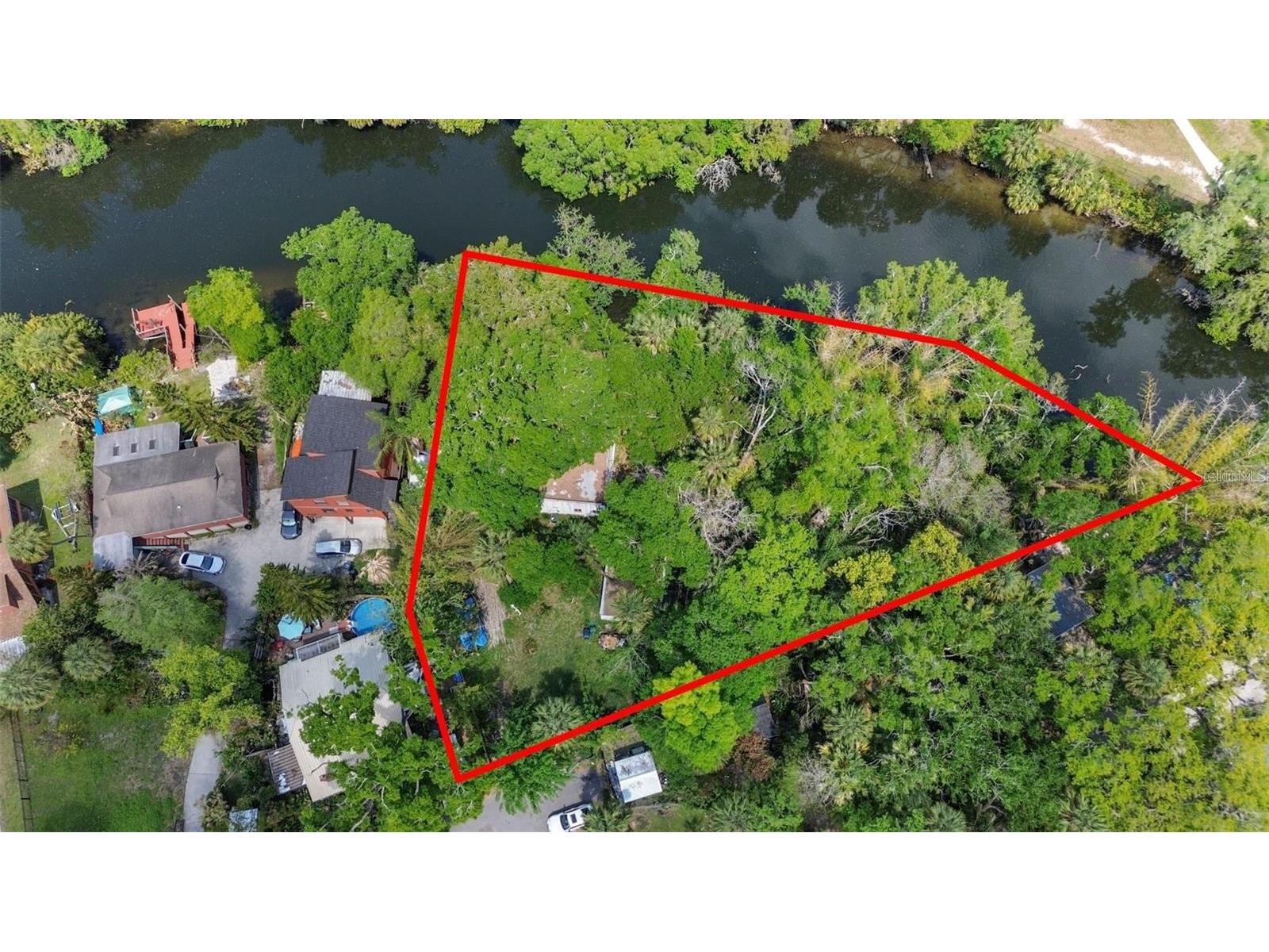 57 Hamilton Heath Drive Tampa FL 33604 TB8491018 image3