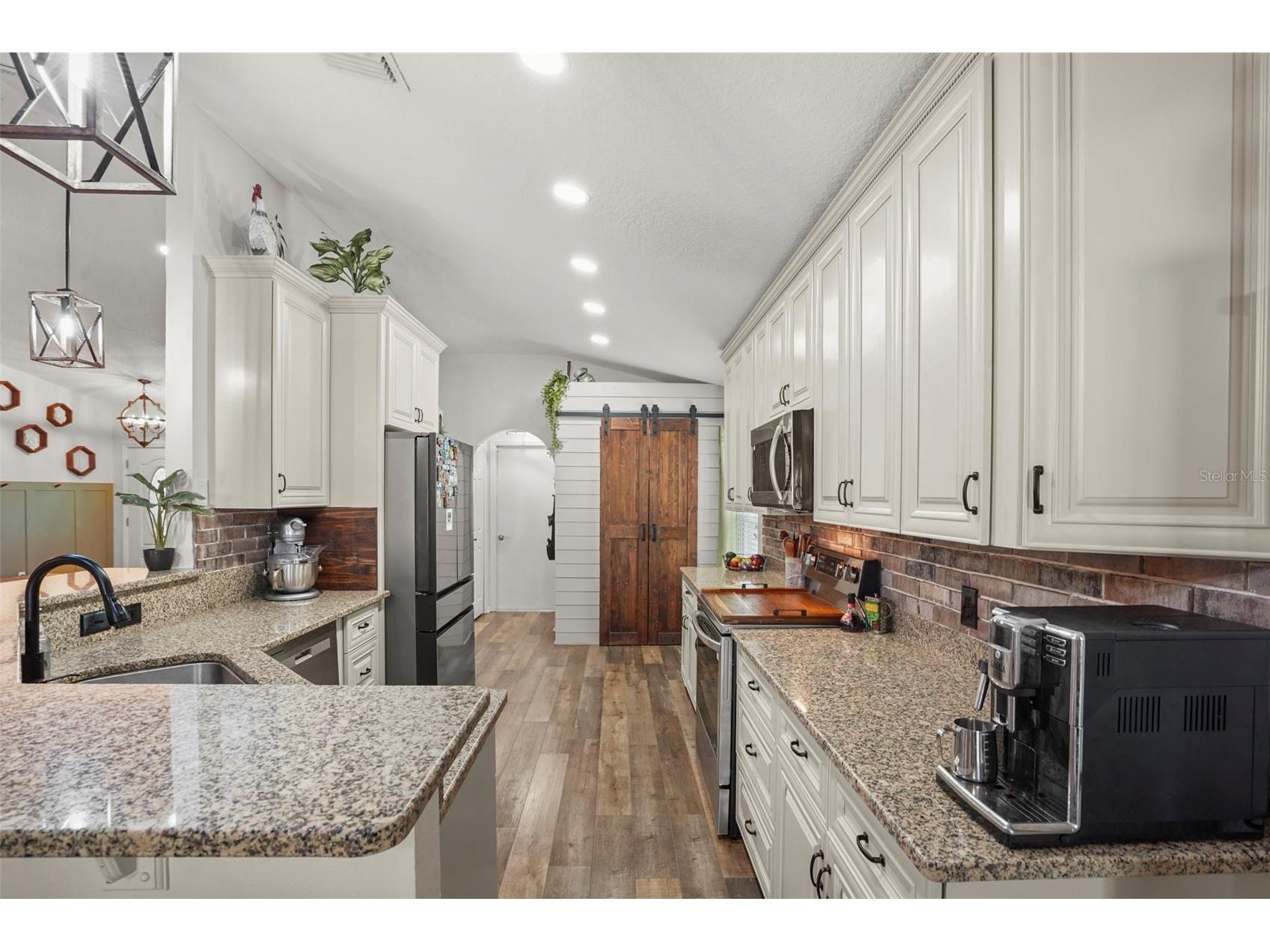 57 Lakeview Reserve Boulevard Winter Garden FL 34787 V4949553 image13