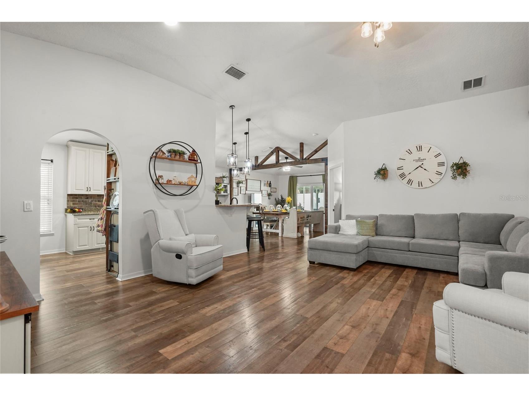 57 Lakeview Reserve Boulevard Winter Garden FL 34787 V4949553 image6