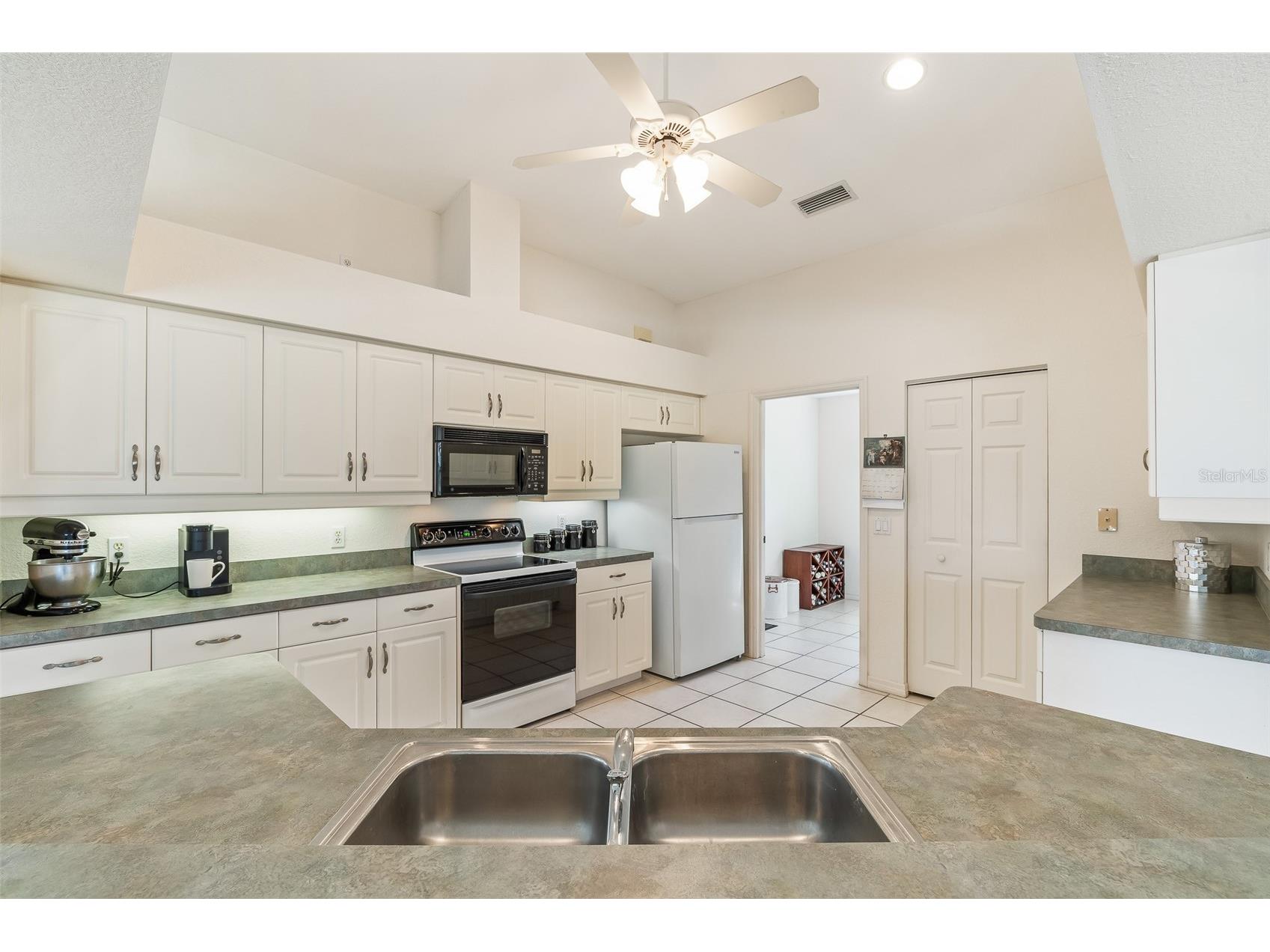 57 Marker Road Rotonda West FL 33947 A4679847 image9