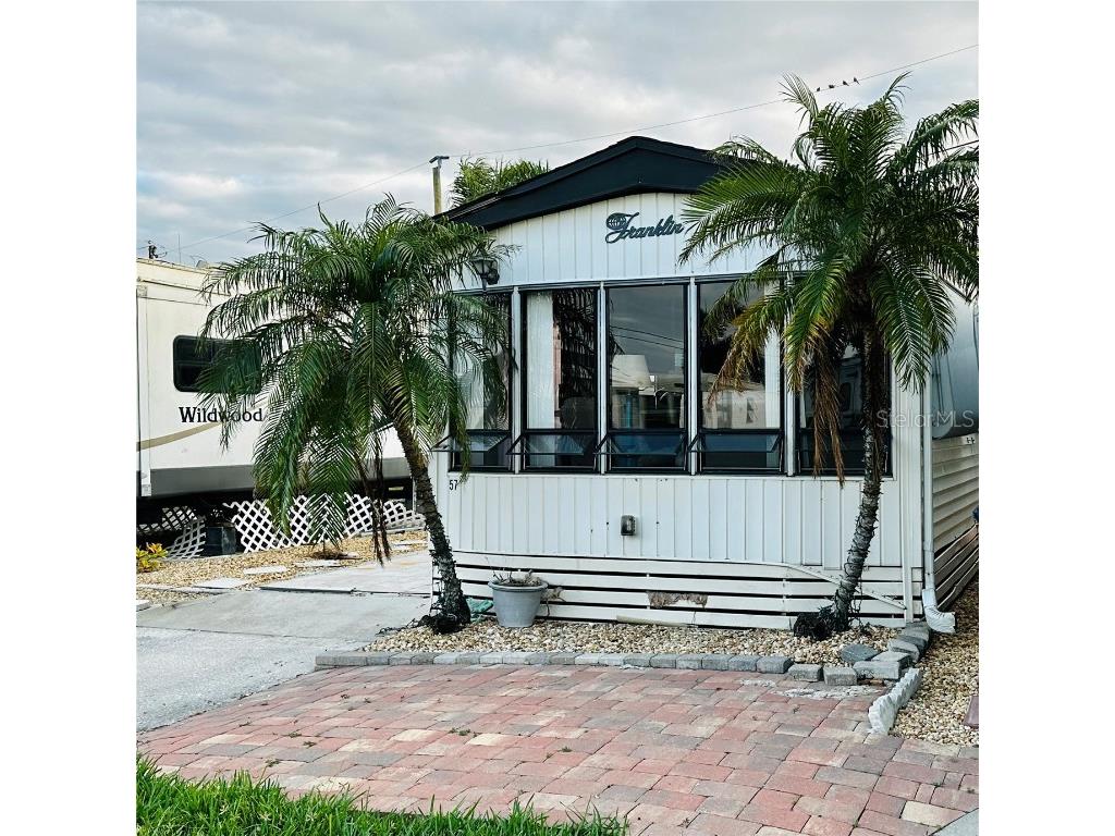 57 Montego Drive Palmetto FL 34221 A4629623 image1