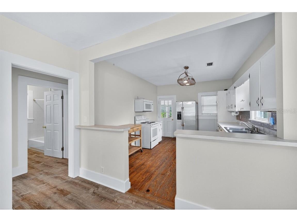 57 N Orange Avenue Umatilla FL 32784 G5095496 image13