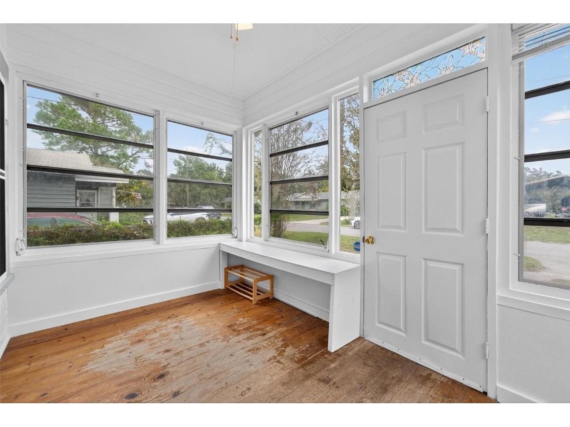 57 N Orange Avenue Umatilla FL 32784 G5095496 image4