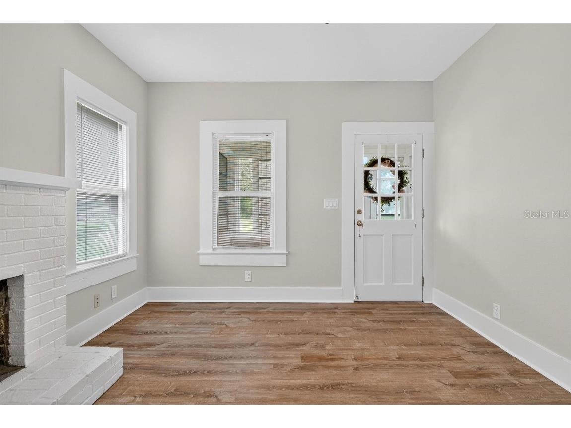 57 N Orange Avenue Umatilla FL 32784 G5095496 image8