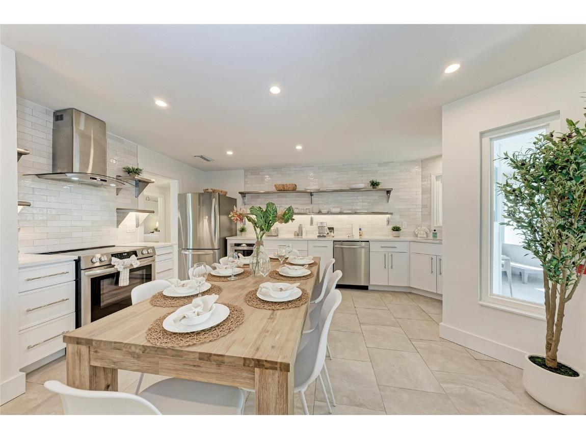 57 N Shore Drive Anna Maria FL 34216 A4676196 image11