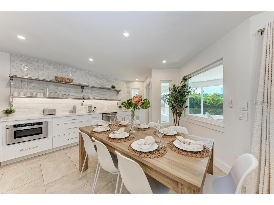 57 N Shore Drive Anna Maria FL 34216 A4676196 image12