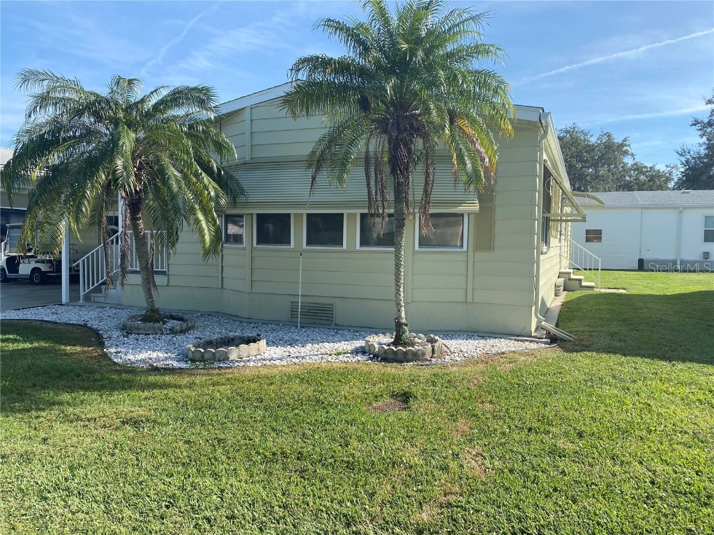 57 Partridge Avenue Ellenton FL 34222 A4588477 image1