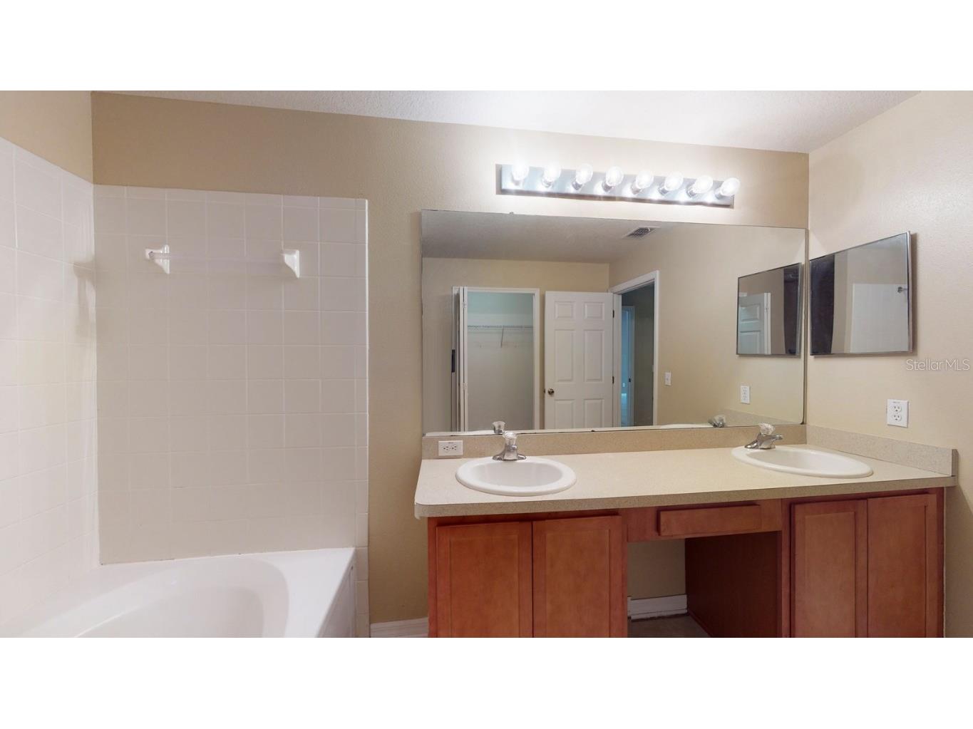 57 Pine Drive Homosassa FL 34446 OM703120 image30