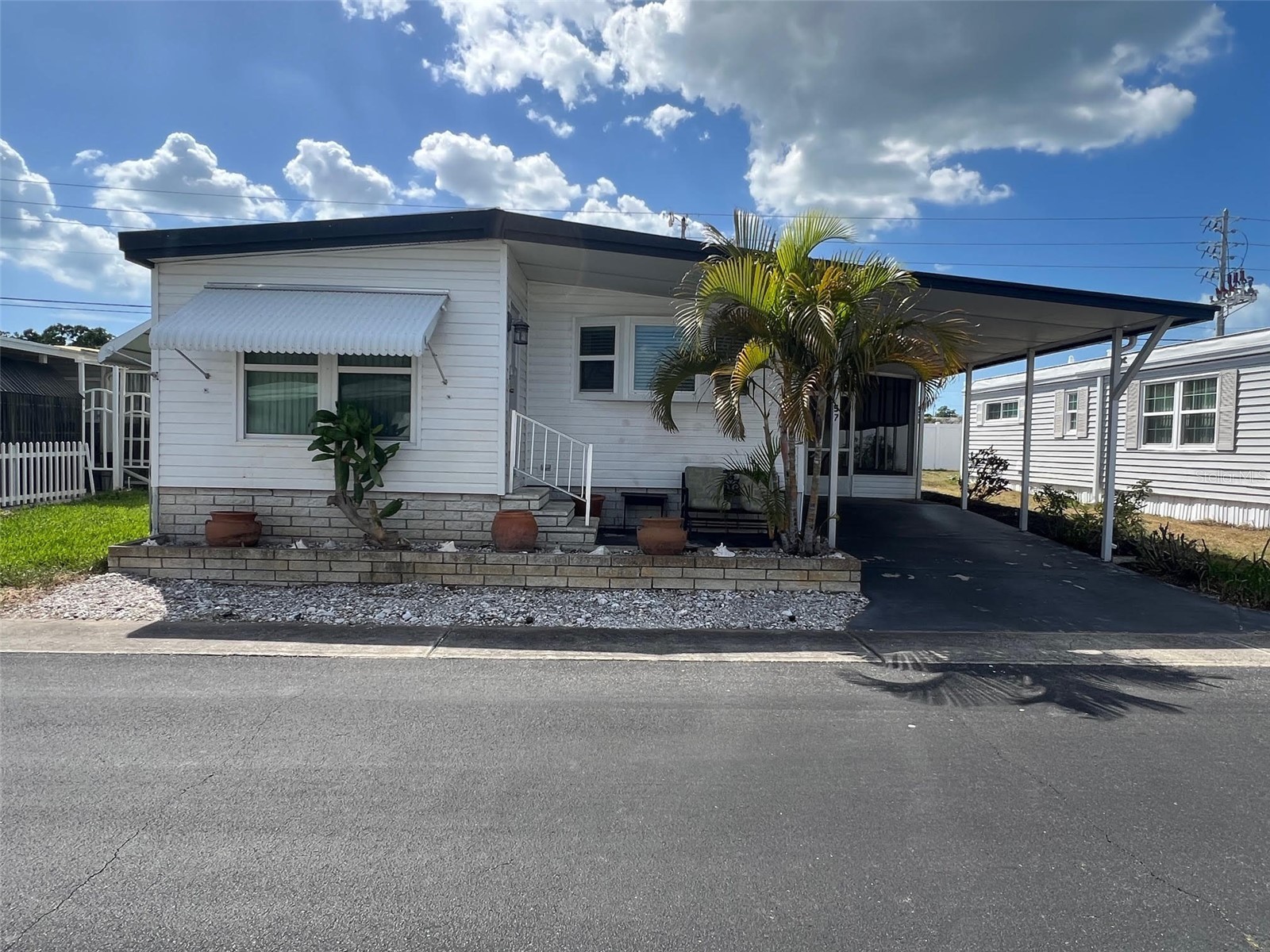 57 Royal Palm Circle Largo FL 33778 TB8493958 image1
