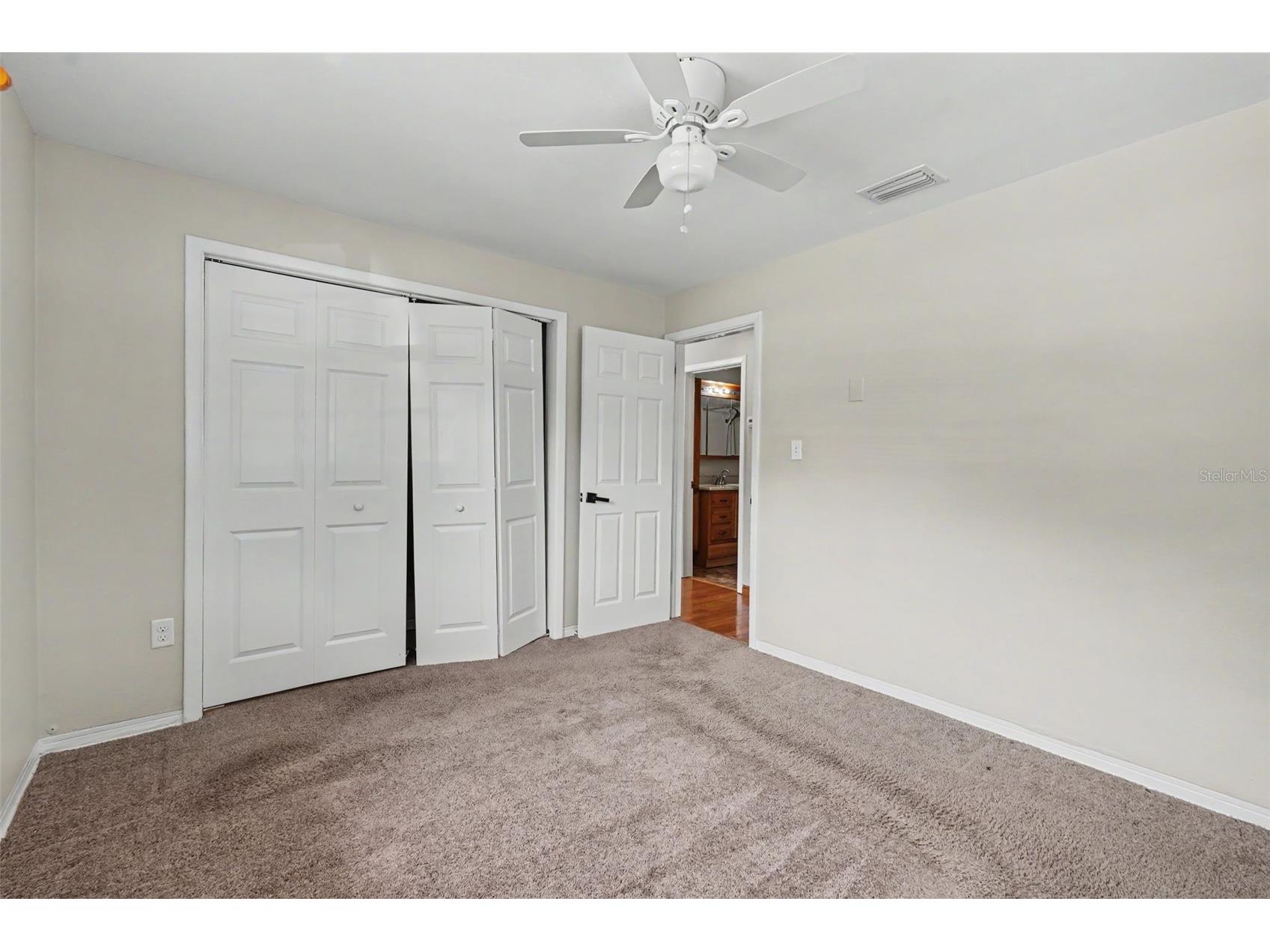 57 Ventura Drive Dunedin FL 34698 TB8532566 image11