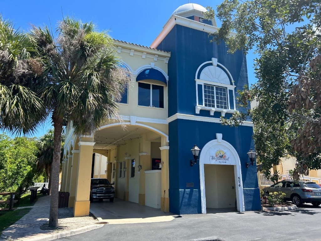 570 Blackburn Point Road #7 Osprey FL 34229 A4616812 image1