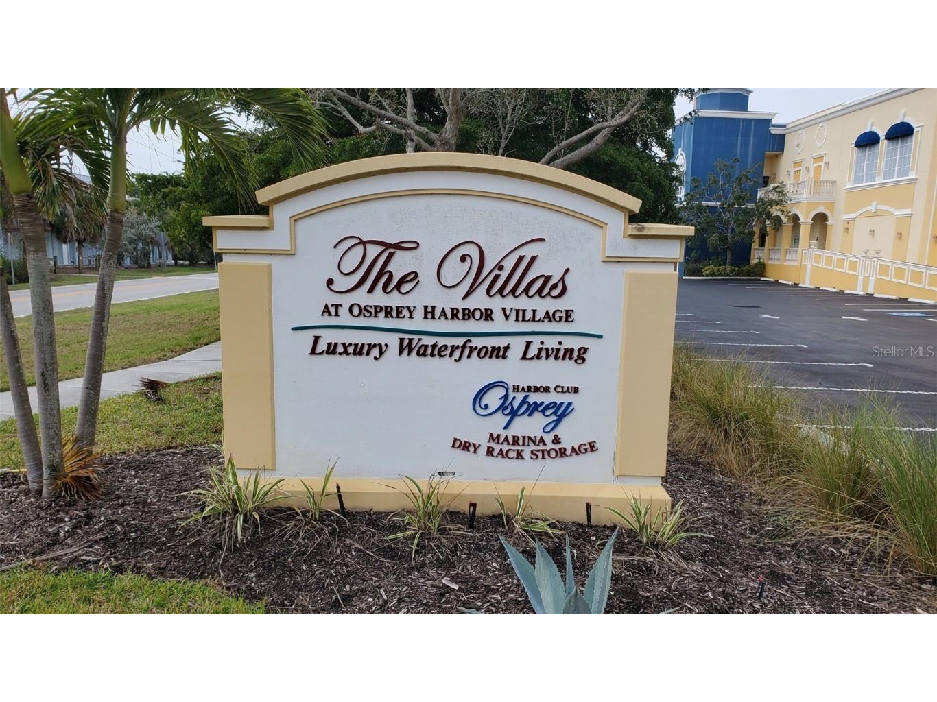 570 Blackburn Point Road C2, Osprey, FL, 34229 MLS A4599486 Edina