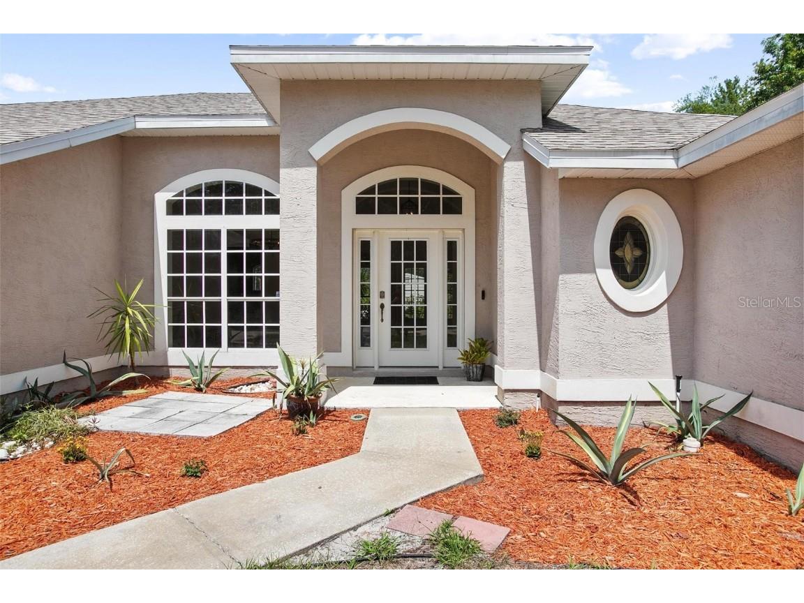 570 Cypress Avenue Orange City FL 32763 V4943161 image1