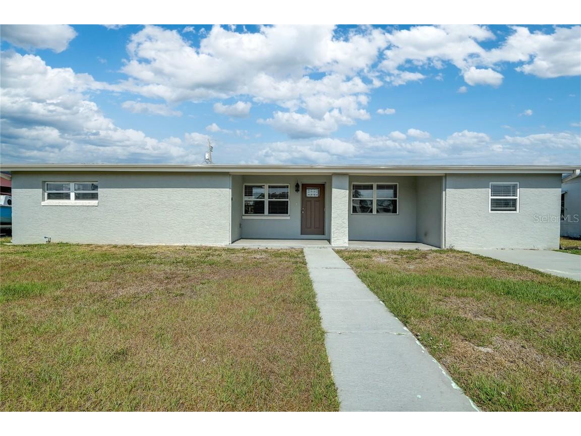 570 Dalton Boulevard Port Charlotte FL 33952 U8243429 image1