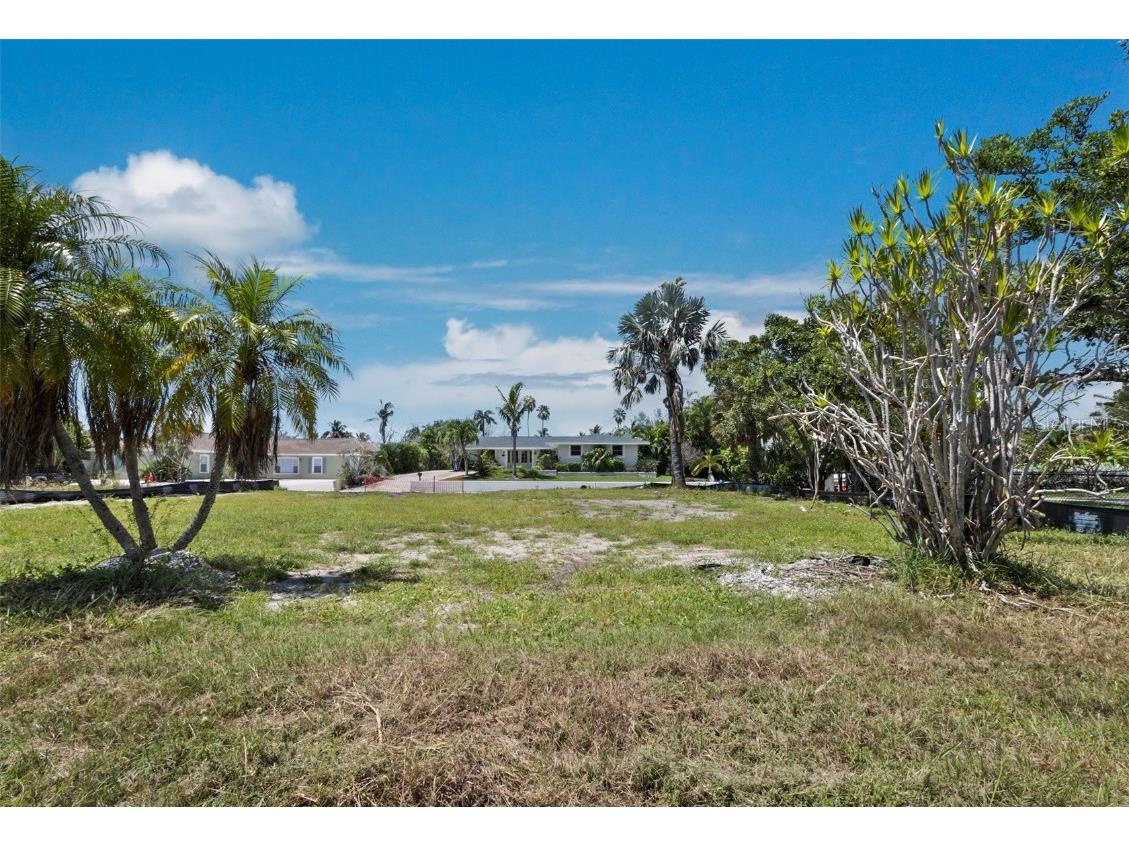 570 De Narvaez Drive Longboat Key FL 34228 A4662673 image4