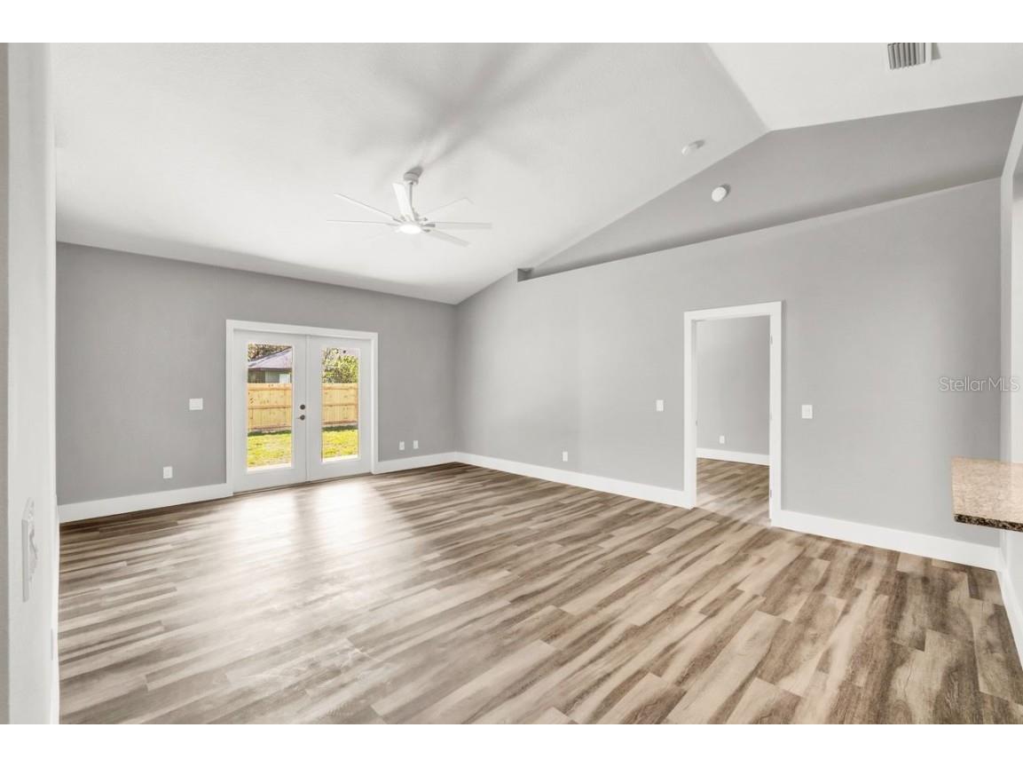 570 E 5th Street Chuluota FL 32766 O6353930 image2