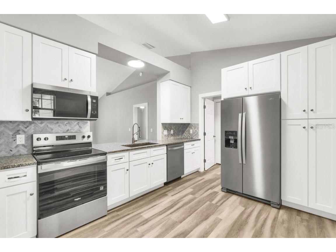 570 E 5th Street Chuluota FL 32766 O6353930 image5