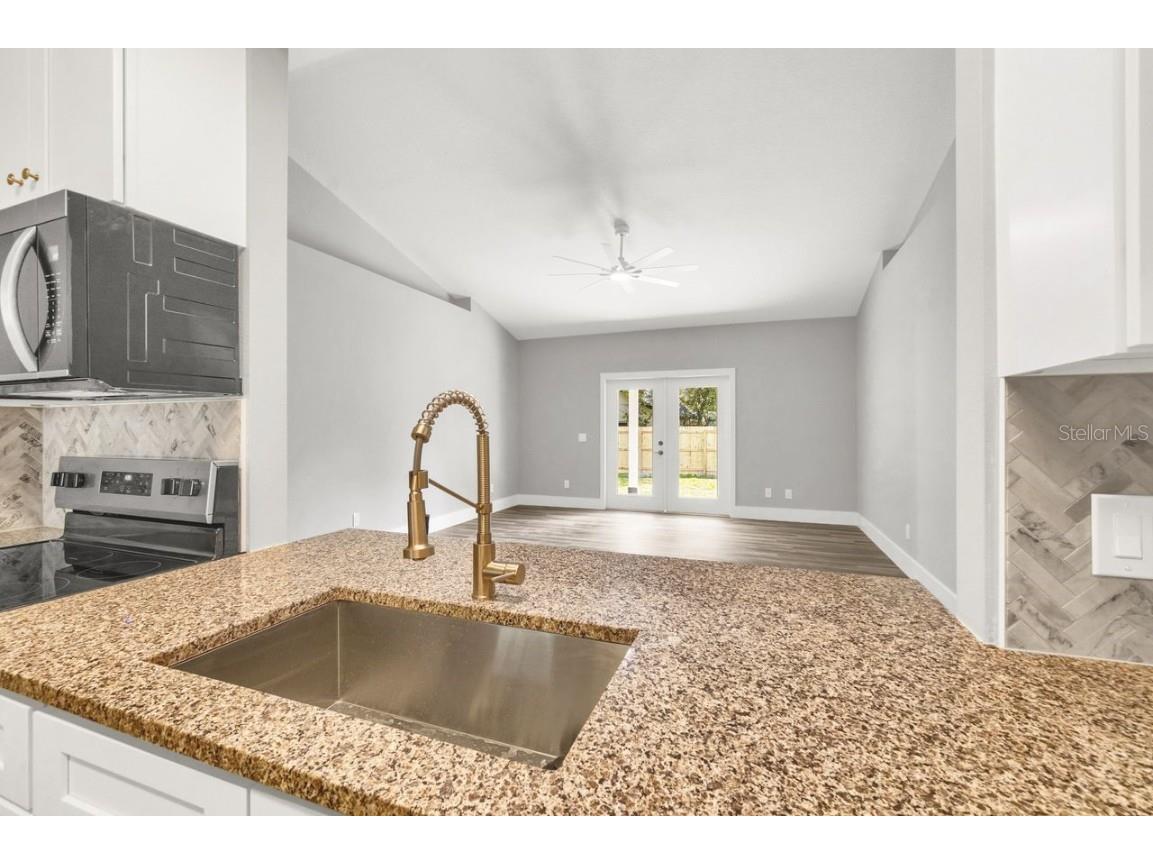 570 E 5th Street Chuluota FL 32766 O6353930 image7