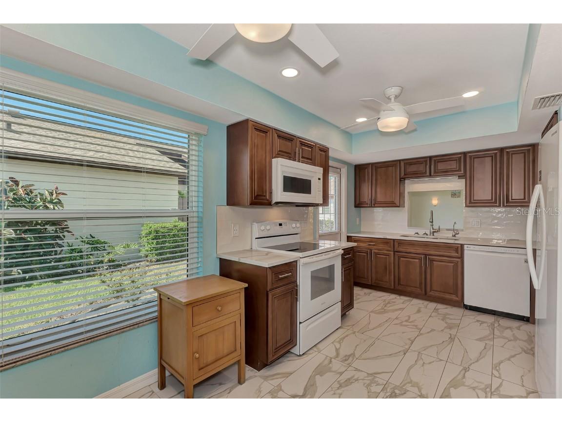 570 Foxwood Boulevard #196 Englewood FL 34223 D6136767 image11
