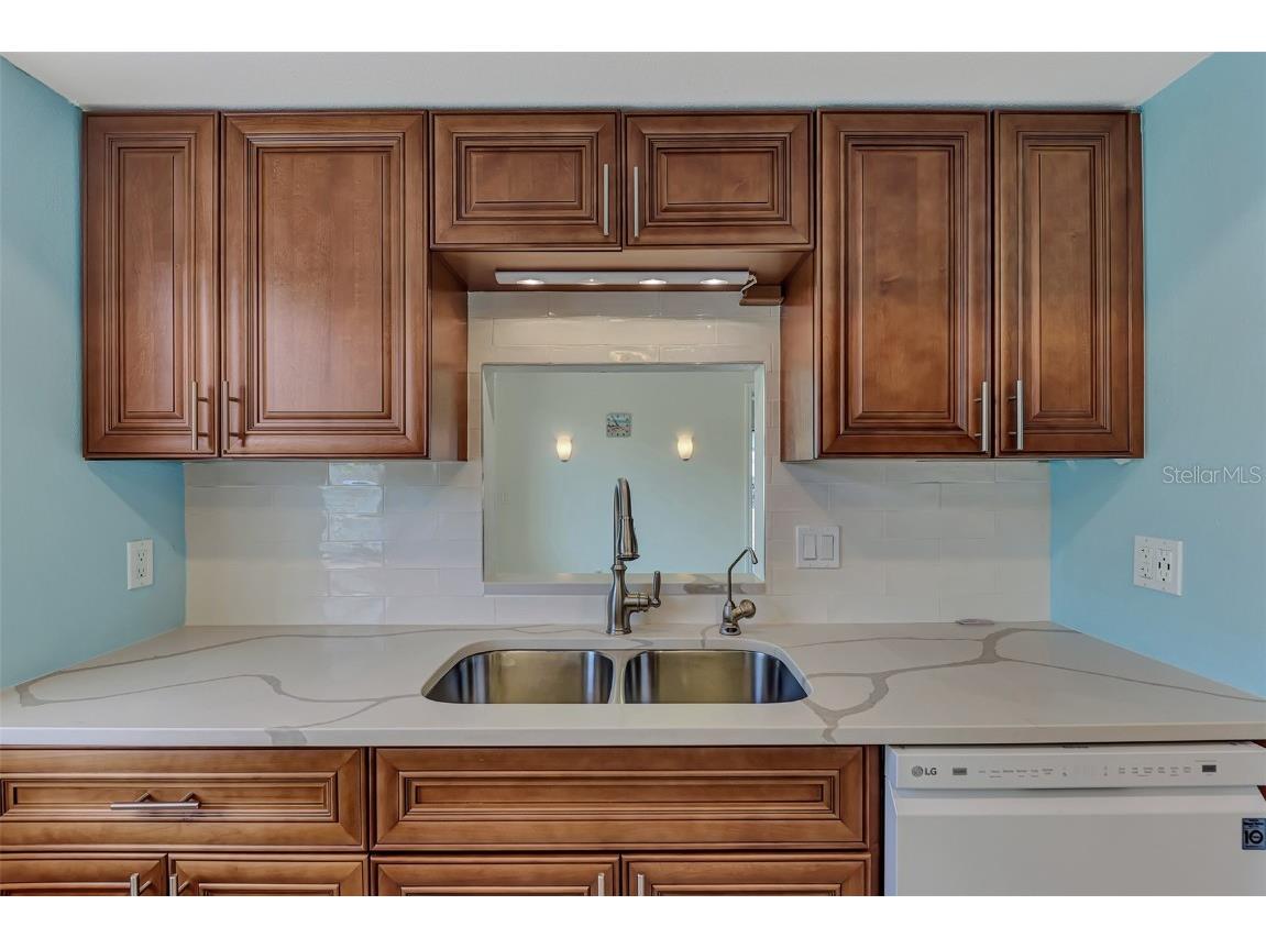 570 Foxwood Boulevard #196 Englewood FL 34223 D6136767 image14