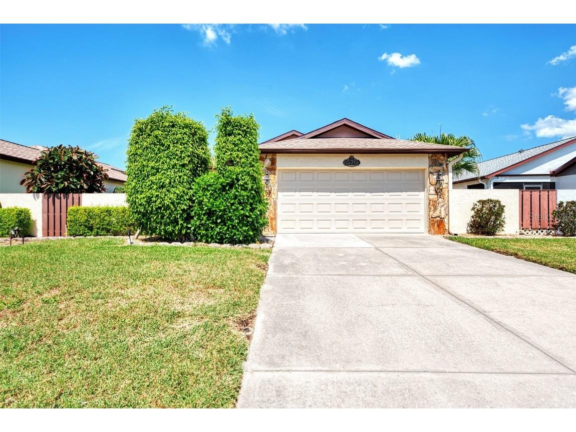 570 Foxwood Boulevard #196 Englewood FL 34223 D6136767 image2