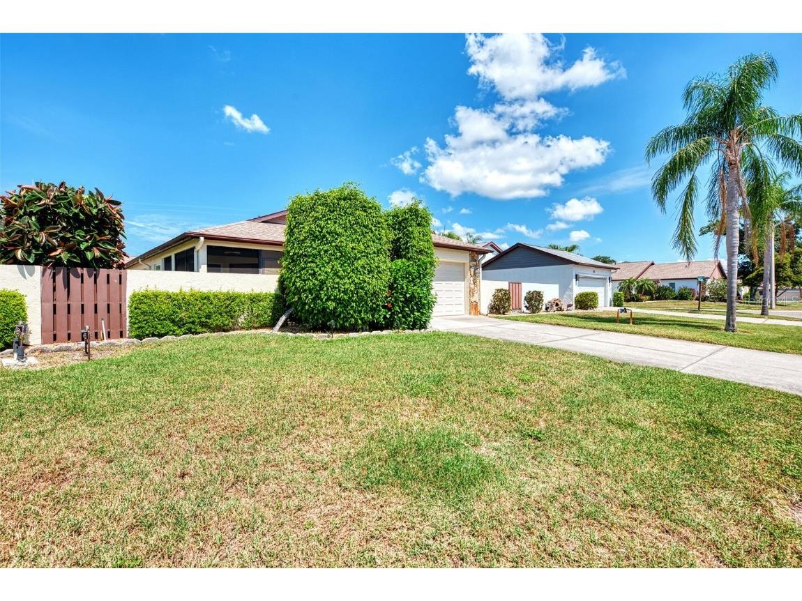 570 Foxwood Boulevard #196 Englewood FL 34223 D6136767 image4