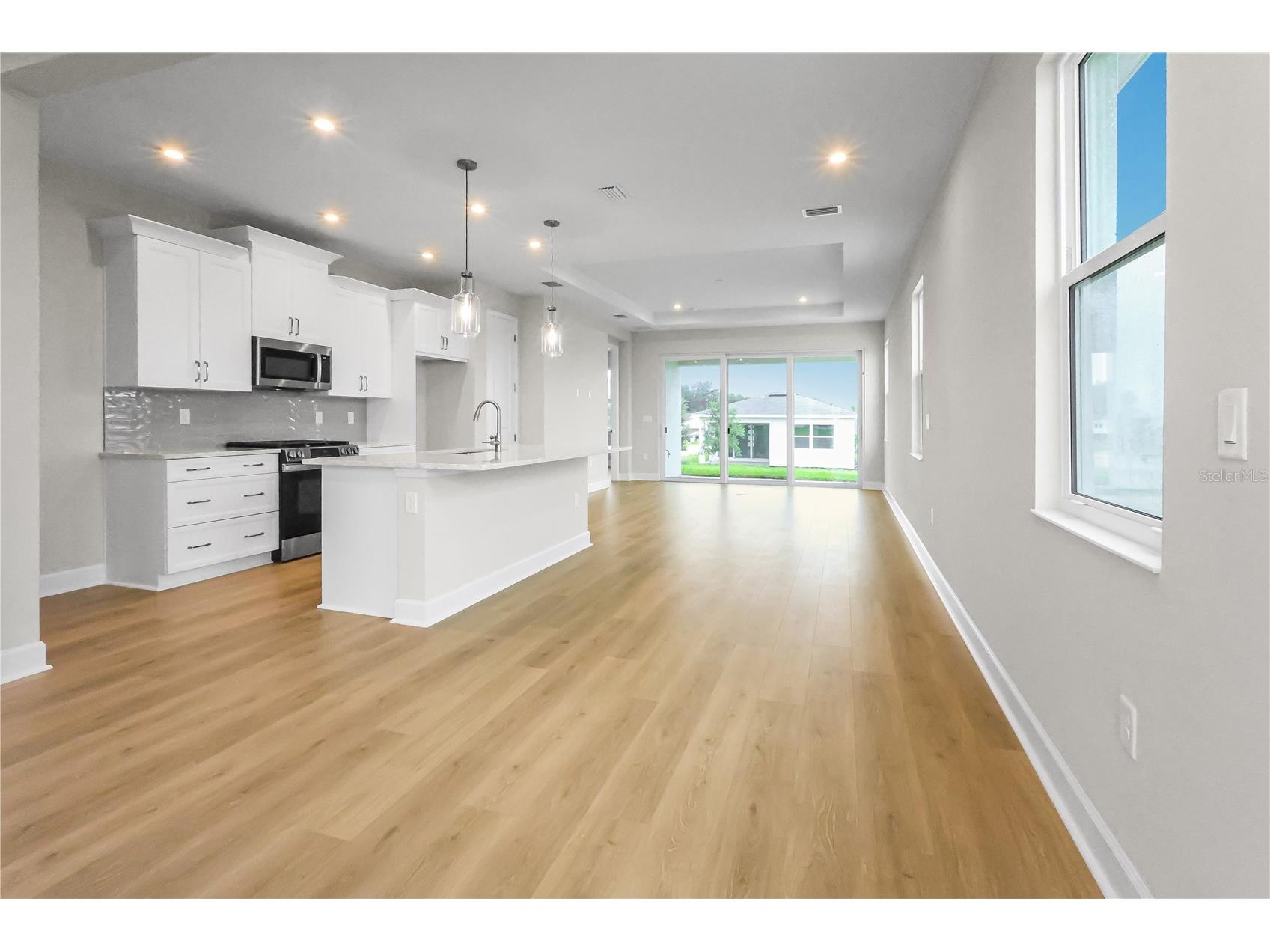 570 Hammock Oaks Boulevard Lady Lake FL 32159 W7886354 image12