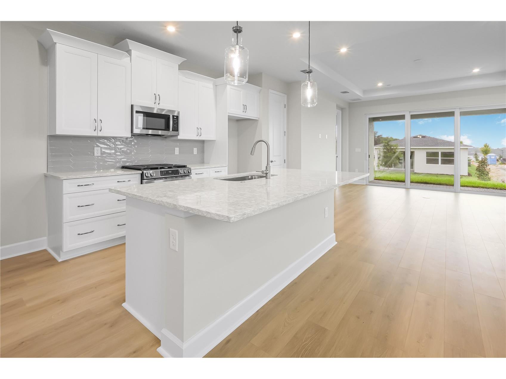 570 Hammock Oaks Boulevard Lady Lake FL 32159 W7886354 image27