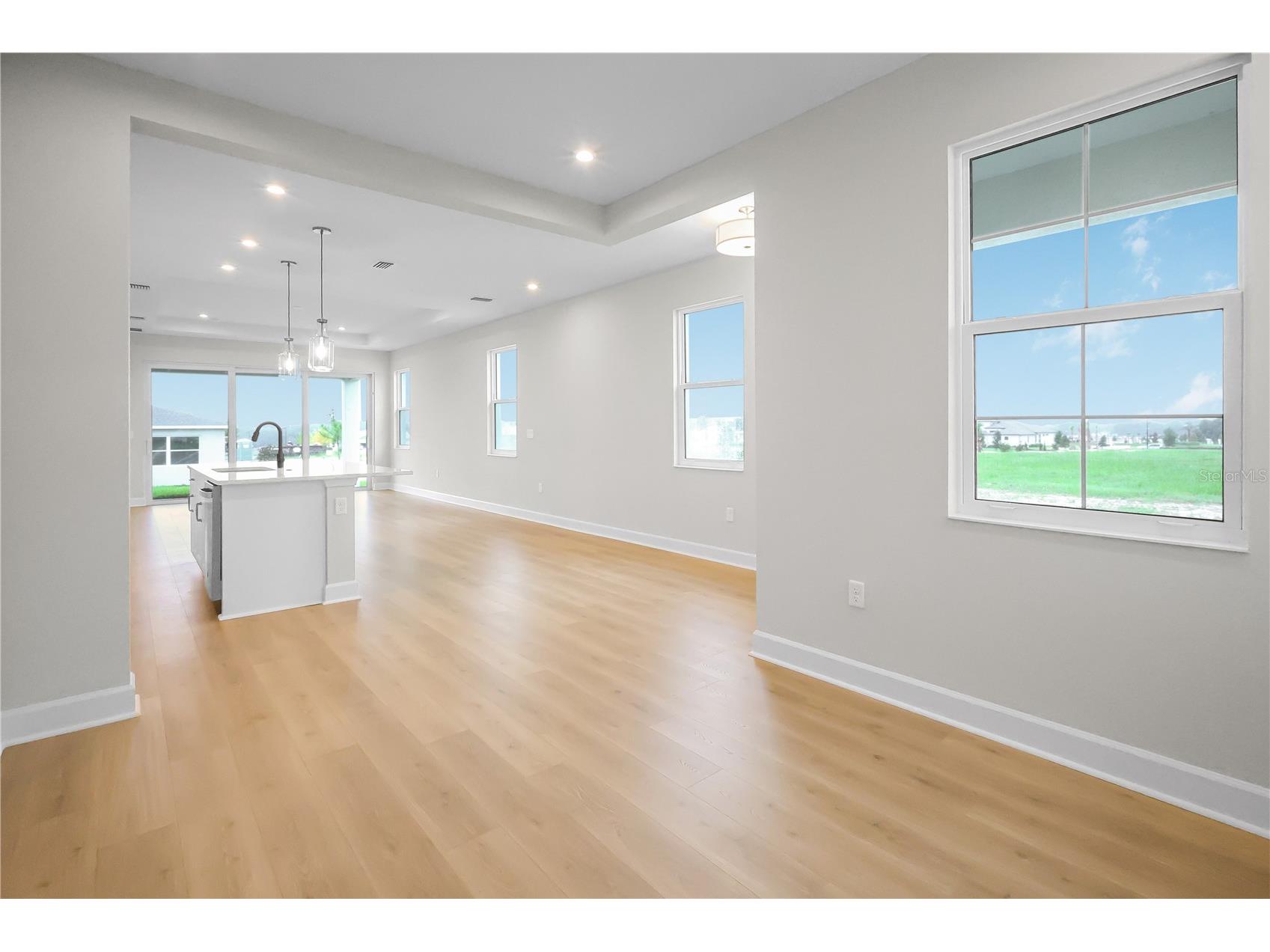 570 Hammock Oaks Boulevard Lady Lake FL 32159 W7886354 image6