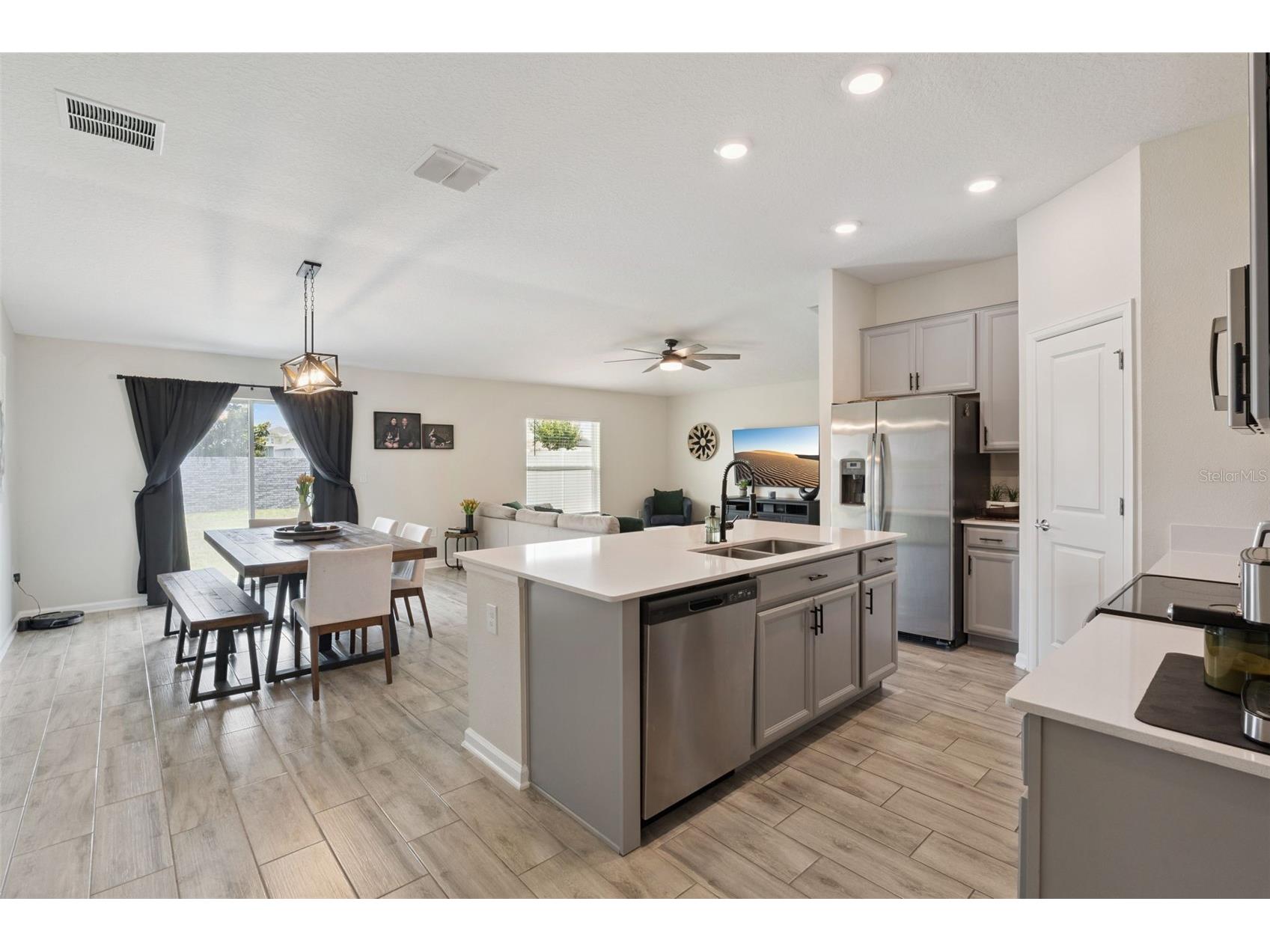 570 Peg Court Saint Cloud FL 34772 OM723727 image9