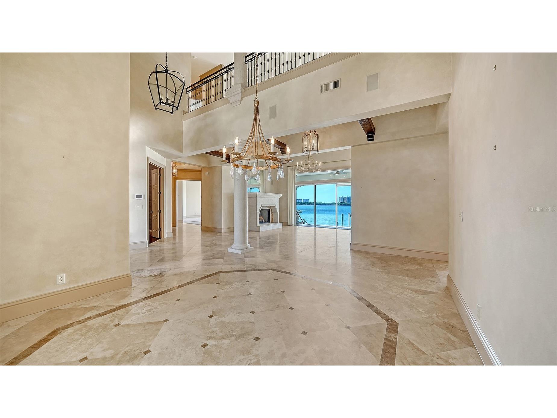 570 S Spoonbill Drive Sarasota FL 34236 A4679610 image16