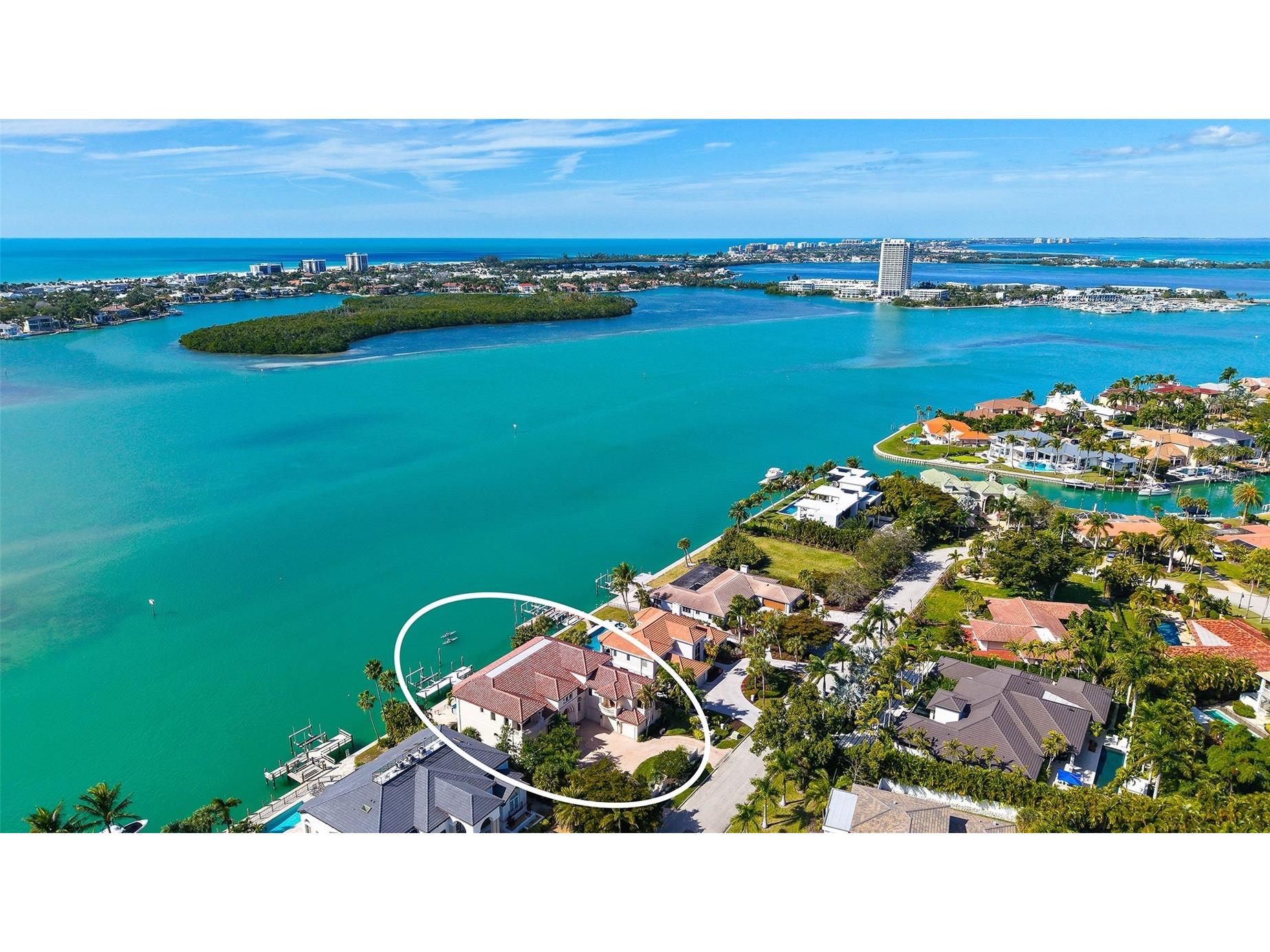 570 S Spoonbill Drive Sarasota FL 34236 A4679610 image3