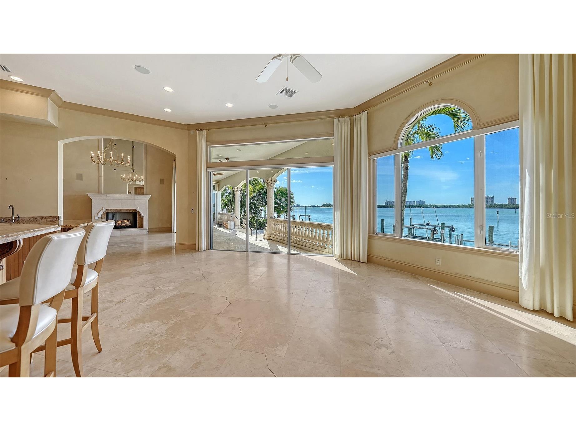 570 S Spoonbill Drive Sarasota FL 34236 A4679610 image32