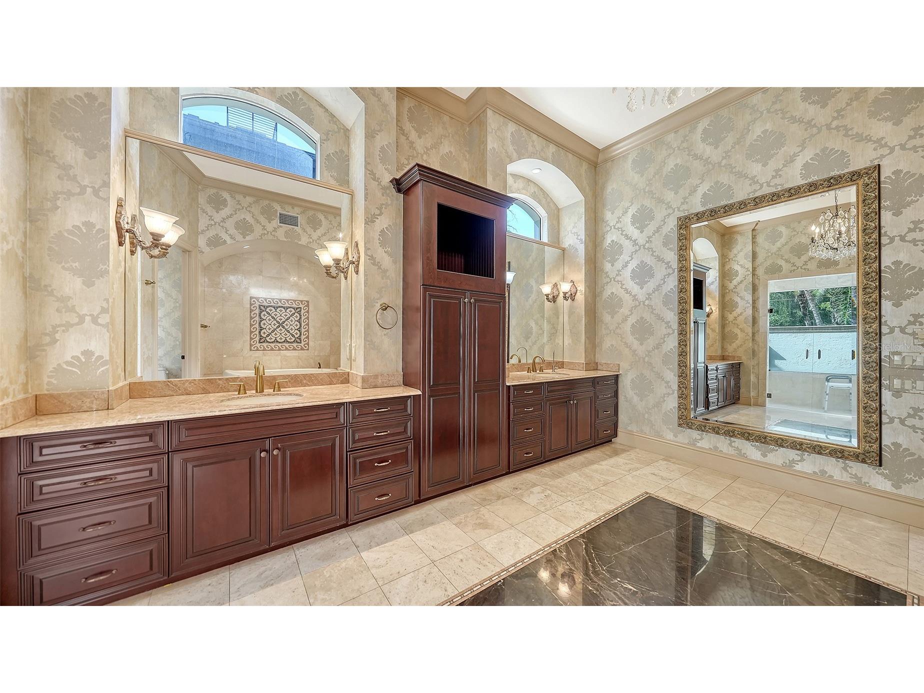 570 S Spoonbill Drive Sarasota FL 34236 A4679610 image44