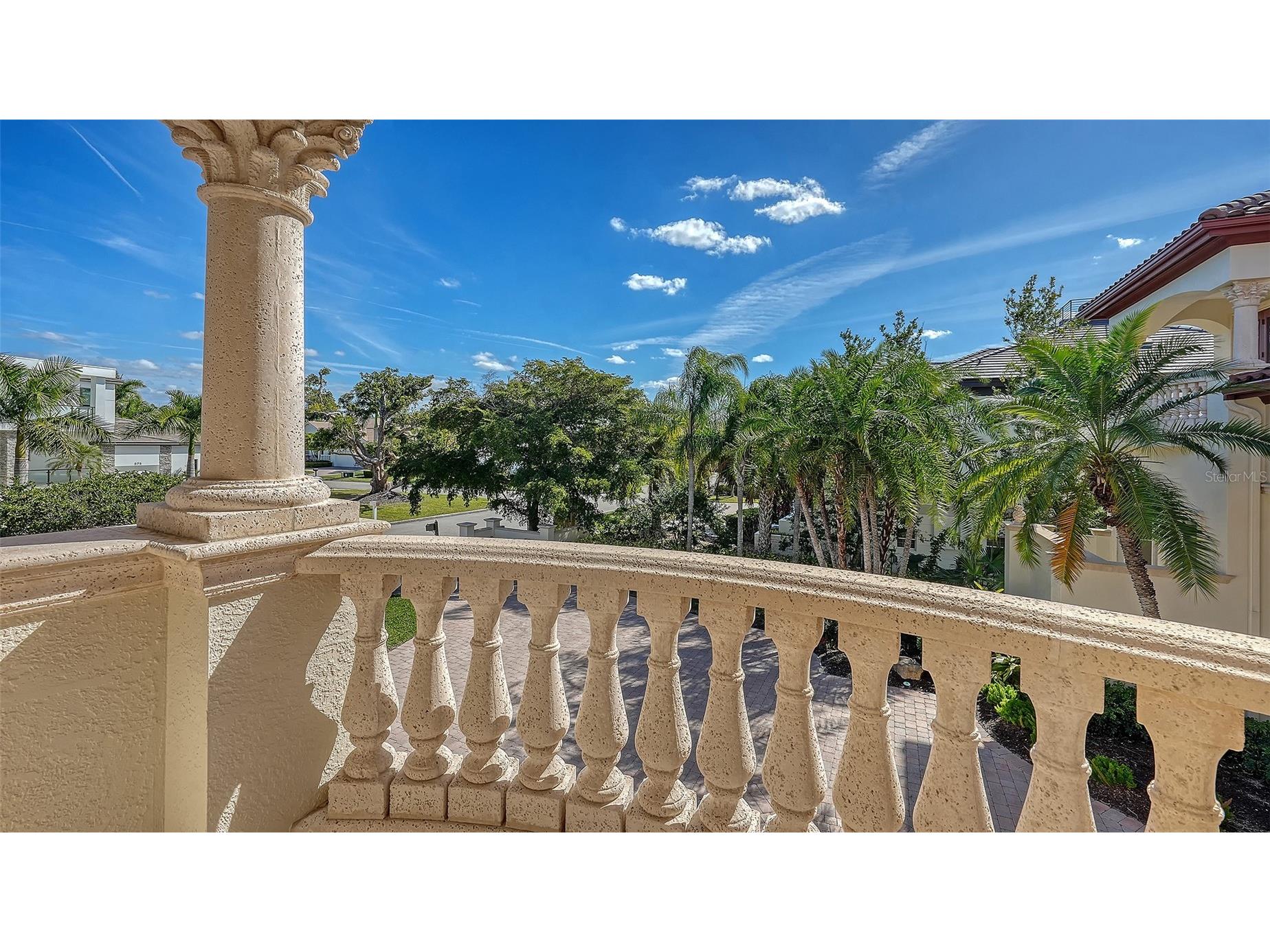 570 S Spoonbill Drive Sarasota FL 34236 A4679610 image48