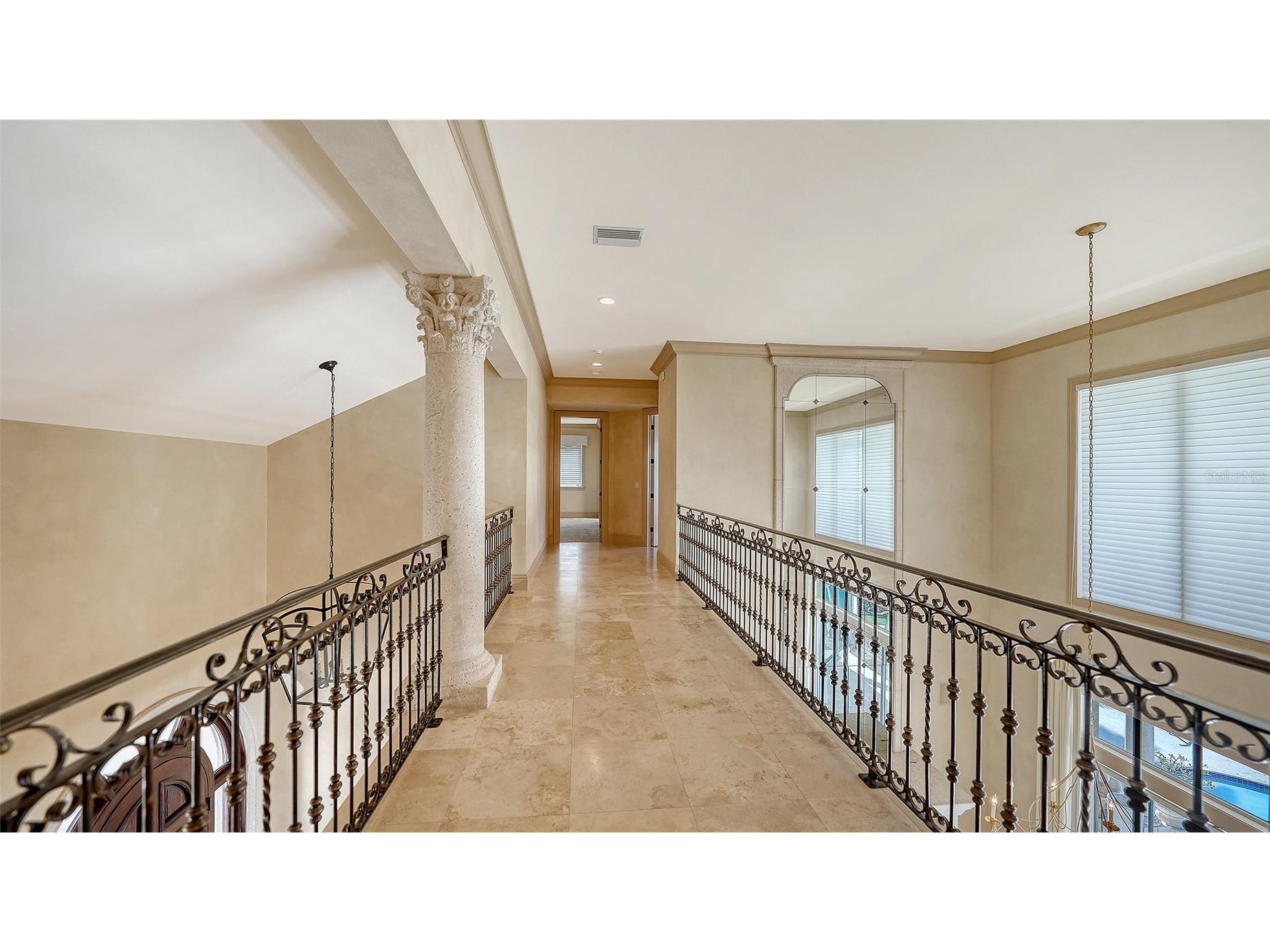 570 S Spoonbill Drive Sarasota FL 34236 A4679610 image58