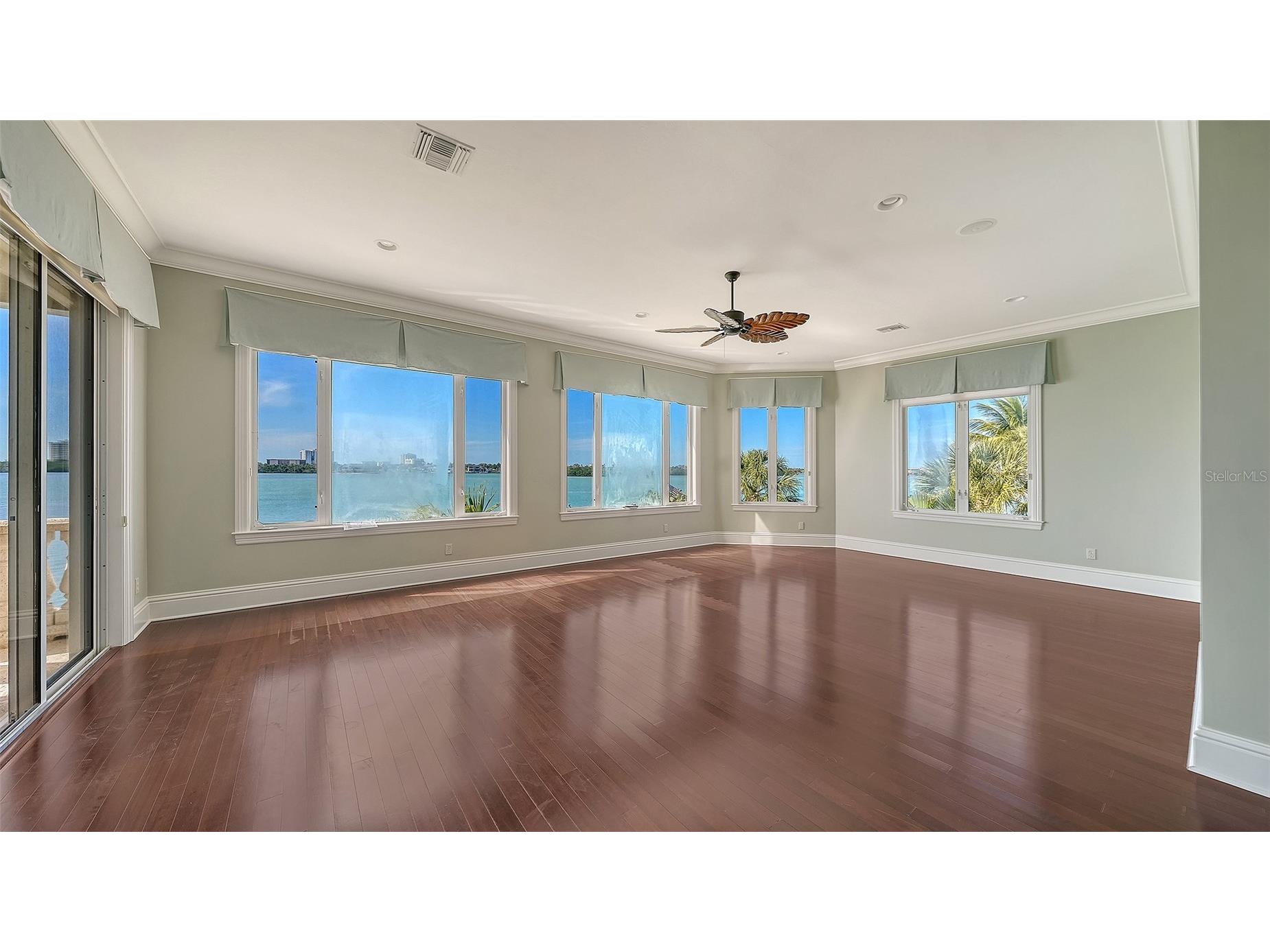 570 S Spoonbill Drive Sarasota FL 34236 A4679610 image60