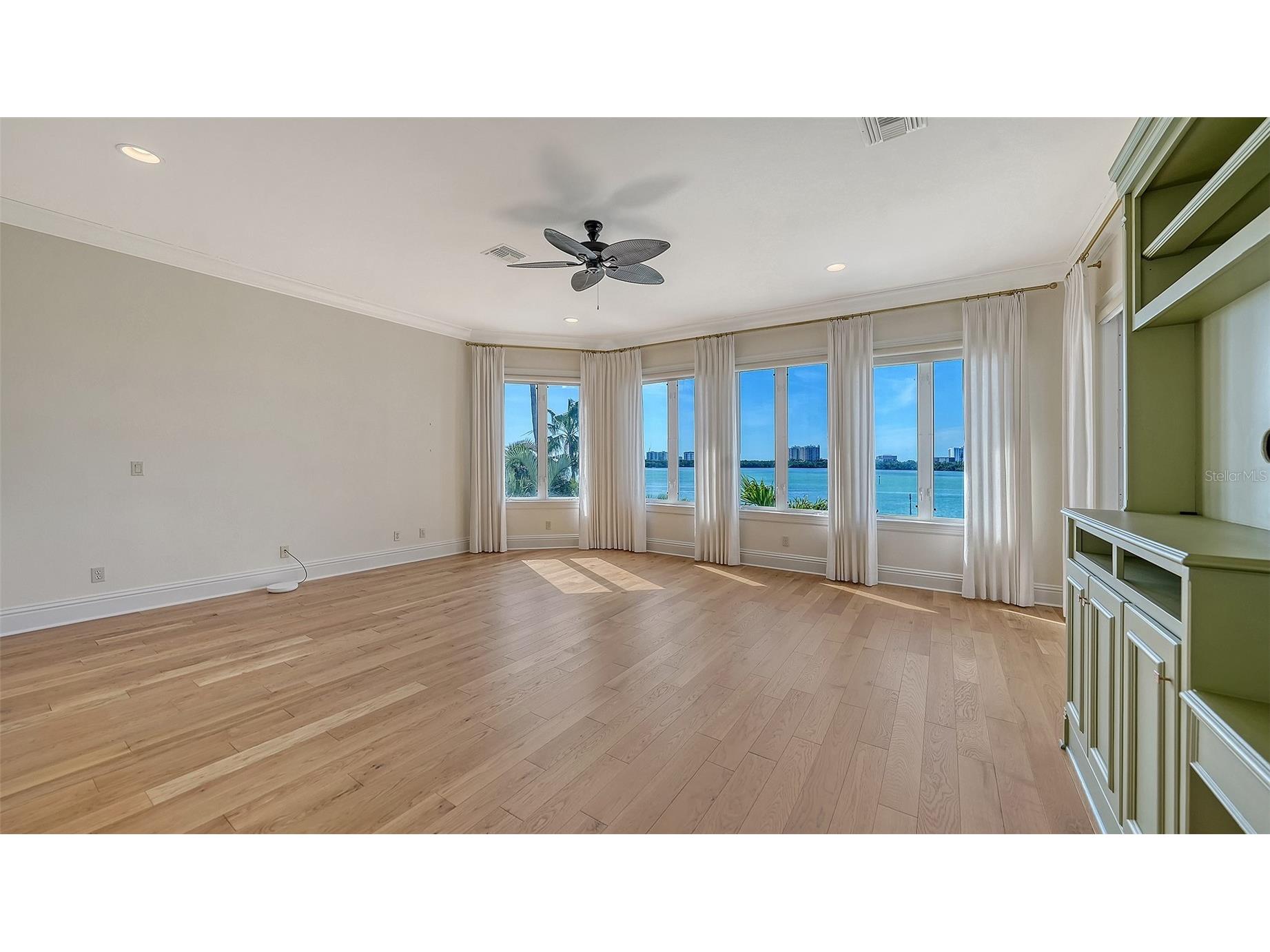 570 S Spoonbill Drive Sarasota FL 34236 A4679610 image62