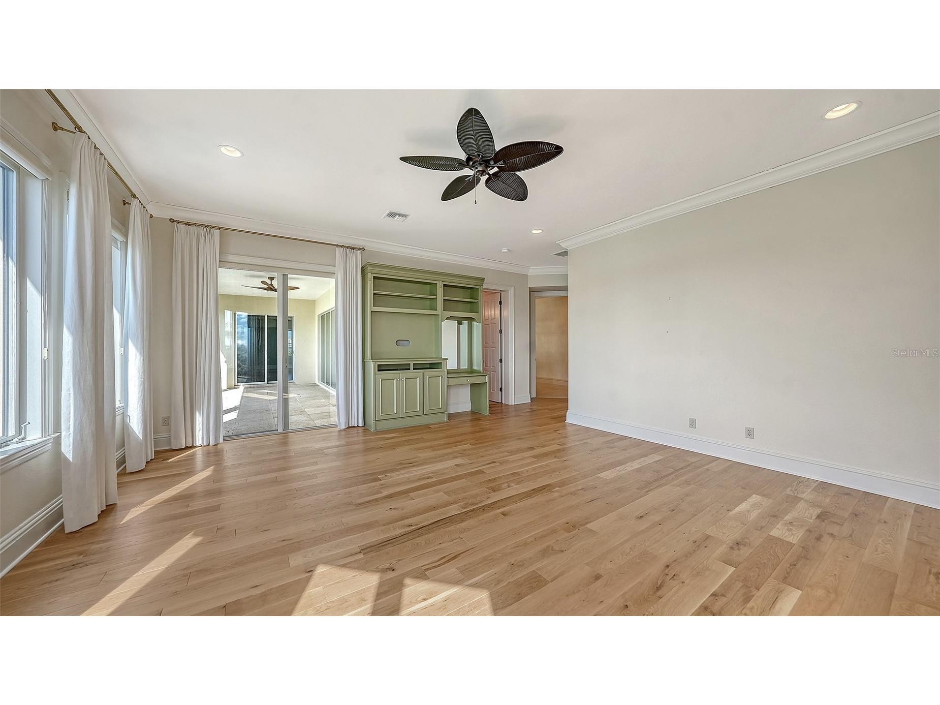 570 S Spoonbill Drive Sarasota FL 34236 A4679610 image64