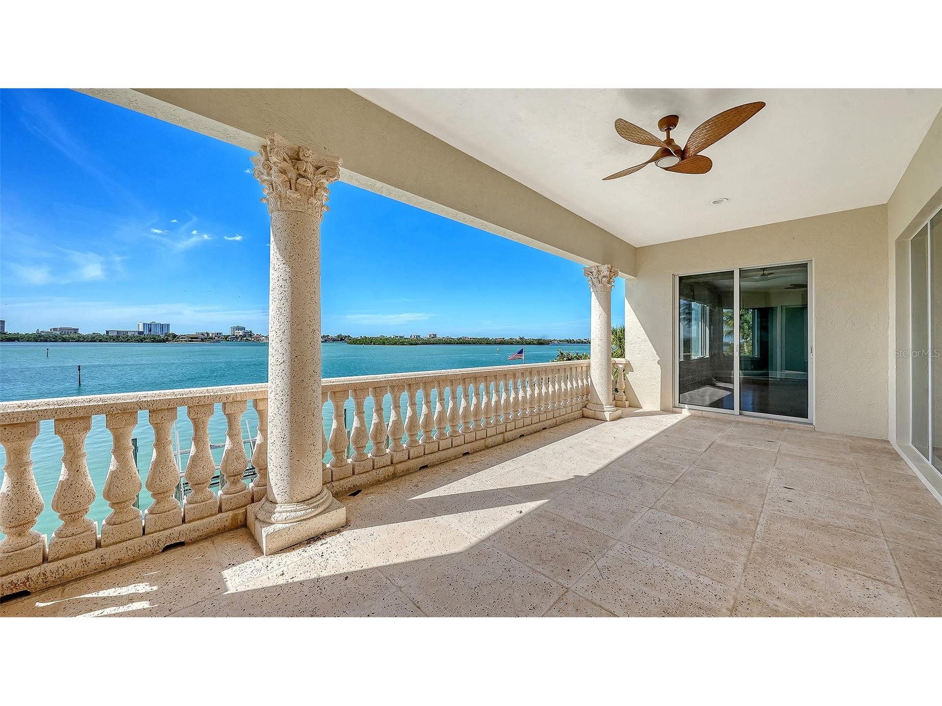 570 S Spoonbill Drive Sarasota FL 34236 A4679610 image66