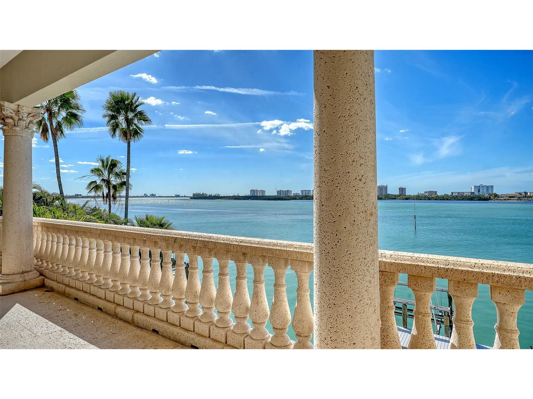 570 S Spoonbill Drive Sarasota FL 34236 A4679610 image69