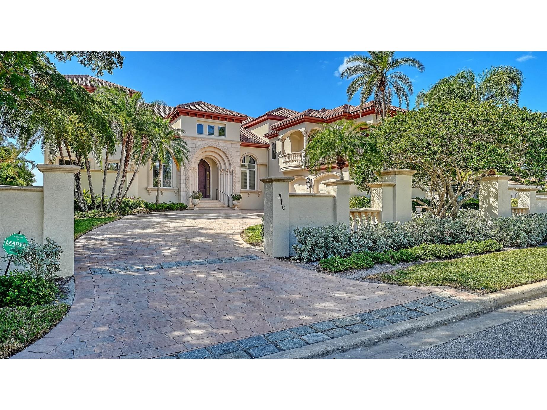 570 S Spoonbill Drive Sarasota FL 34236 A4679610 image7