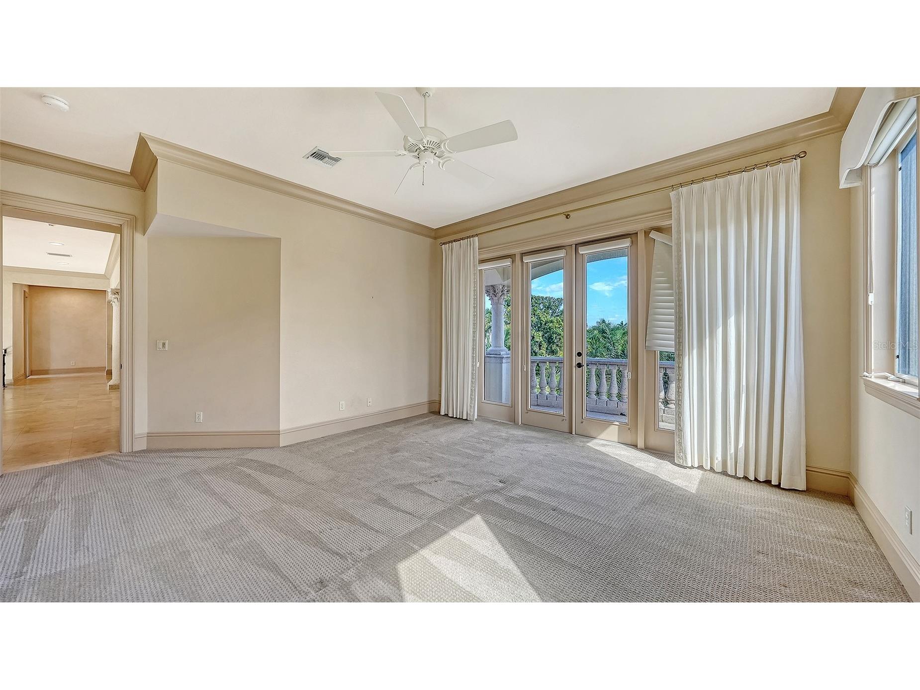 570 S Spoonbill Drive Sarasota FL 34236 A4679610 image71