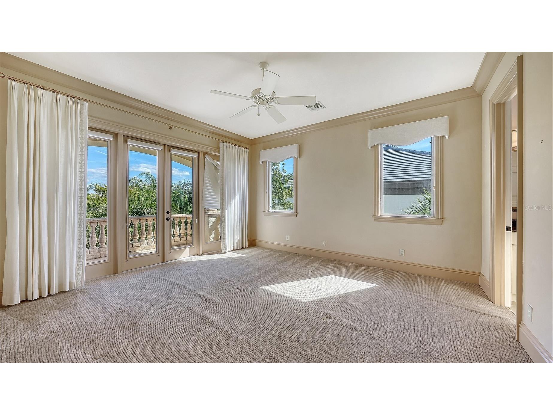 570 S Spoonbill Drive Sarasota FL 34236 A4679610 image73