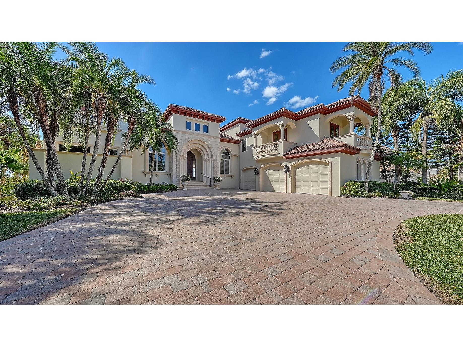 570 S Spoonbill Drive Sarasota FL 34236 A4679610 image8