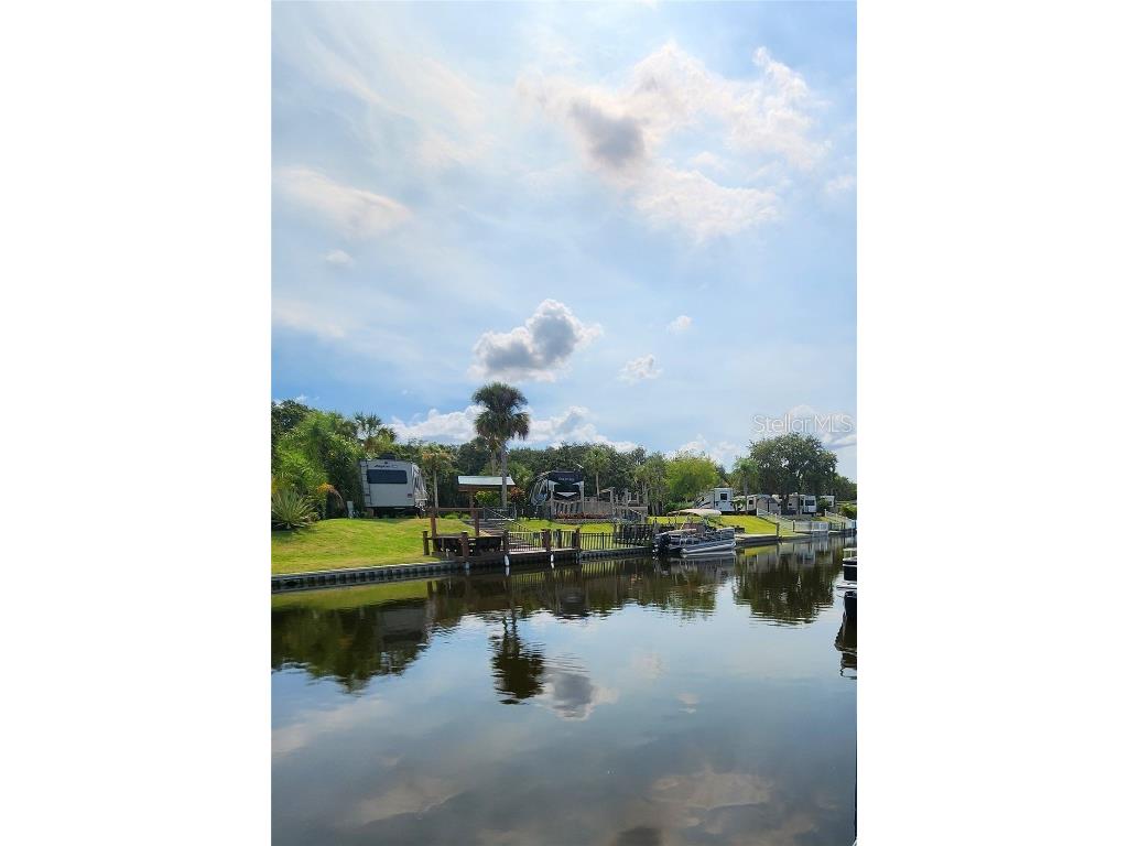570 Waterway Drive Lake Wales FL 33898 - LAKE KISSIMMEE P4935588 image4