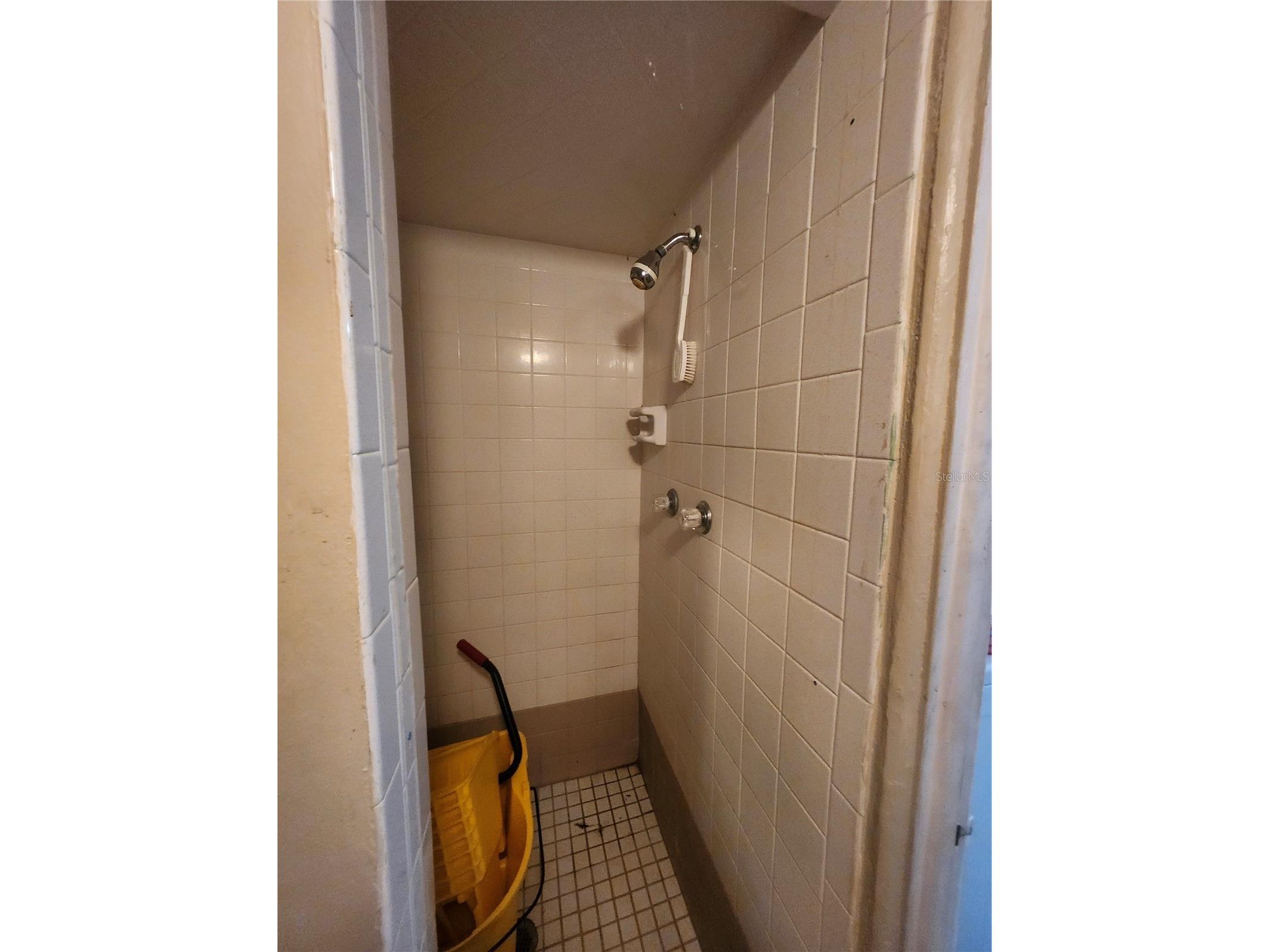 5700 30th Avenue N Saint Petersburg FL 33710 TB8470762 image35