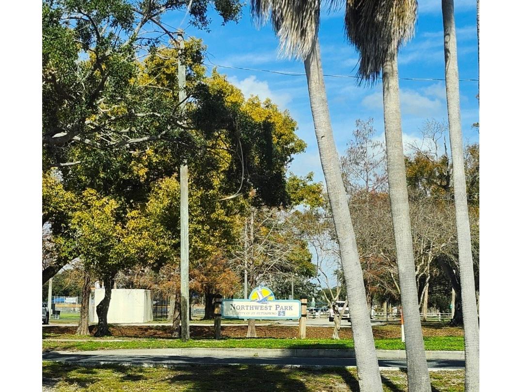 5700 30th Avenue N Saint Petersburg FL 33710 TB8470762 image43